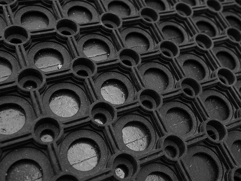 Machine Solutions from Kavis Mold that Increase Efficiency in Rubber Production